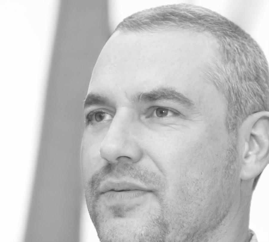 Cornelius Vex - Investment Strategy Director